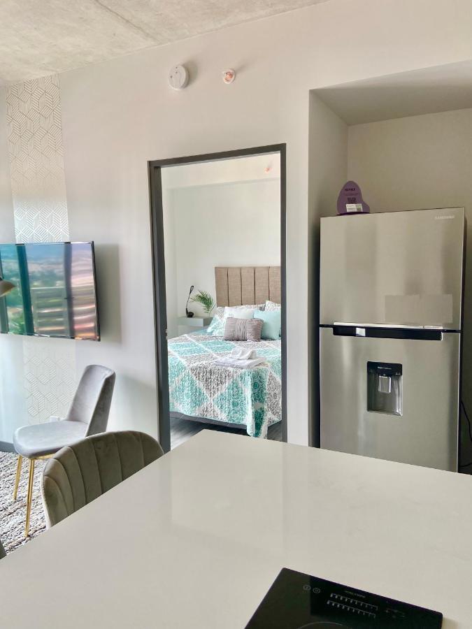 סן חוזה Comodo Y Elegante Apartamento En Fabuloso Condo! מראה חיצוני תמונה